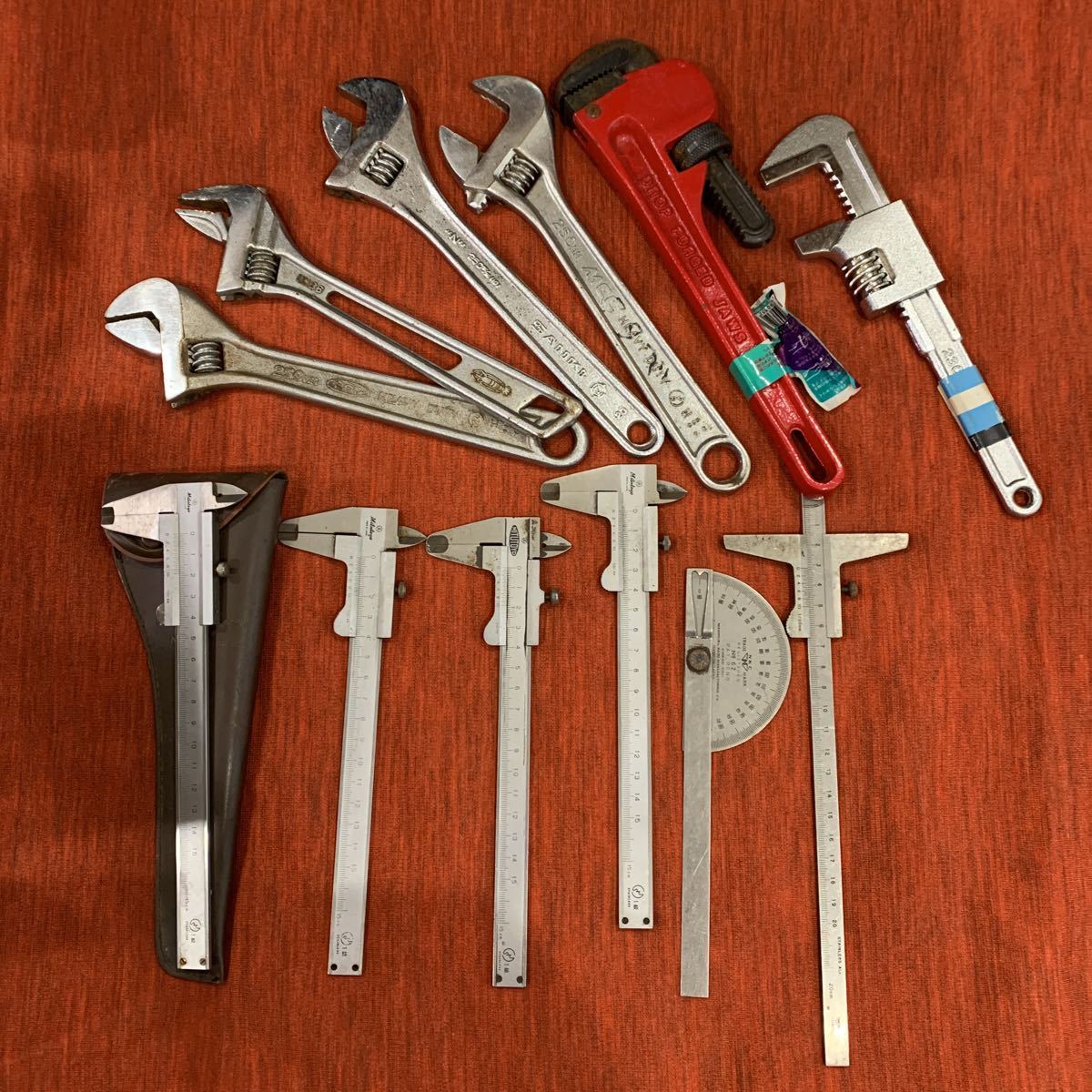  MITUTOYOなど ミツトヨノギス ノギス モンキー工具など 12点 大量まとめての出品 現状品(ノギス、マイクロメーター)｜売買されたオークション情報、yahooの商品情報をアーカイブ公開 - オーク ノギス、マイクロメーター