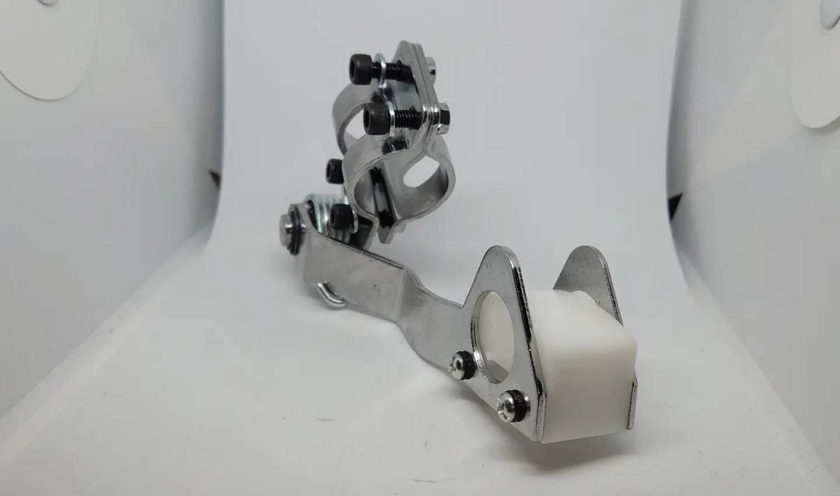 ＴＬ１２５.バイアルス&イーハトーブ用中国製新品・幻のチェーンテンショナー製作しました。