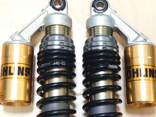 OH済オーリンズ XJR400 CB400SF SR400 SR500 SRX600 SRV250 W400 GB400