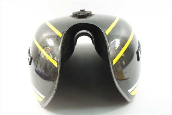 旧車 Z1000[16ガソリンタンク]検Z1 Z2 Z750 Z900 Z1-R KZ｝G