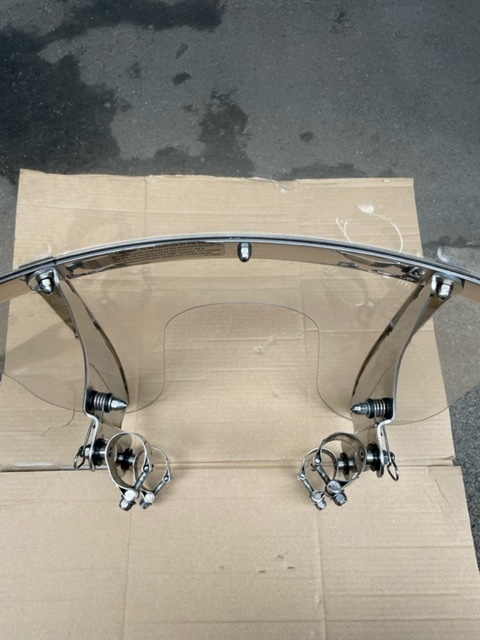 Harley-Davidson ハーレー 風防　純正 スクリーン /ダイナ/スポーツスター/ソフテイル/883 ハーレー純正 ウインドシールド ハーレー 57400337ハーレー純正 アクリルウインドシールド 0