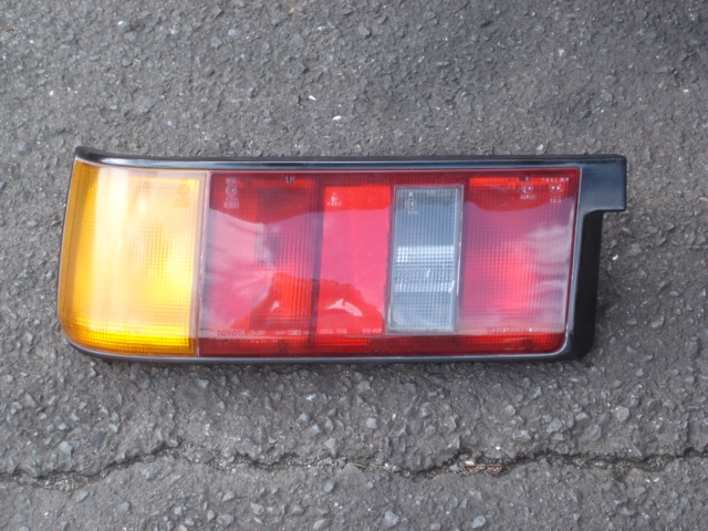 AE86 前期型 レビン ae86 左右set テールライト □AE86 レビン 前期型