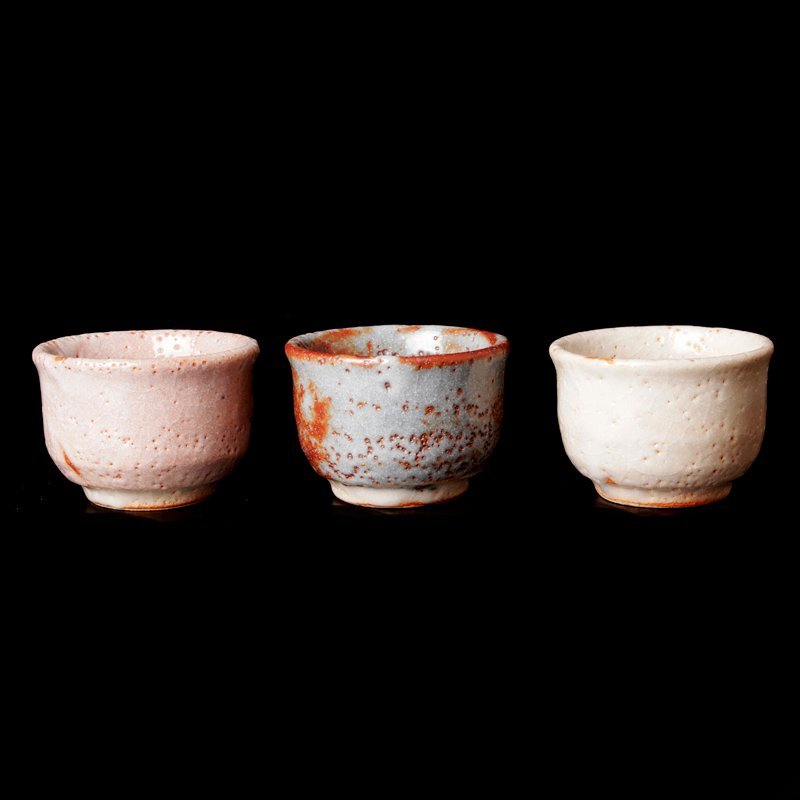 仙山窯 共箱 茶碗 志野焼 安藤日出武 志野ぐい呑み - メルカリ 安藤