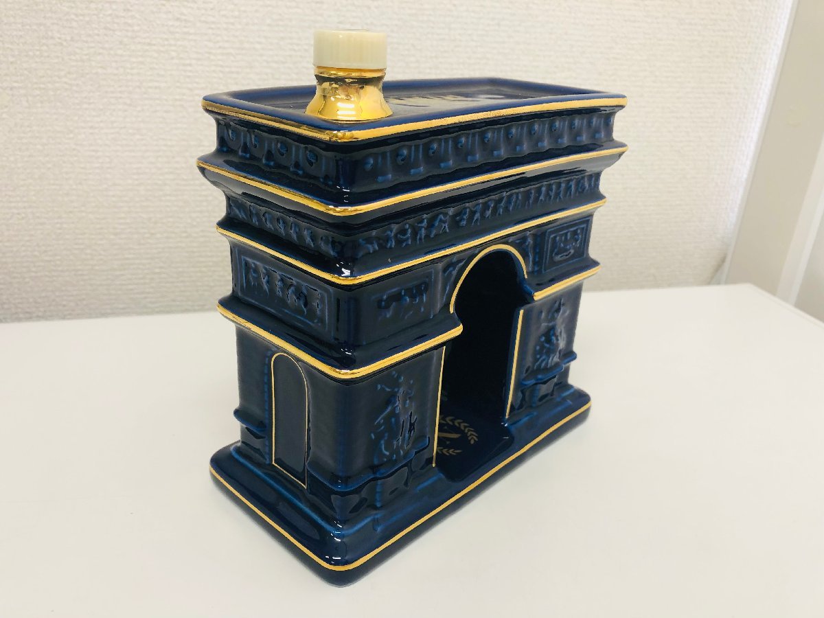 HINE NAPOLEON ハイン ナポレオン 凱旋門 青 陶器ボトル 1，519g