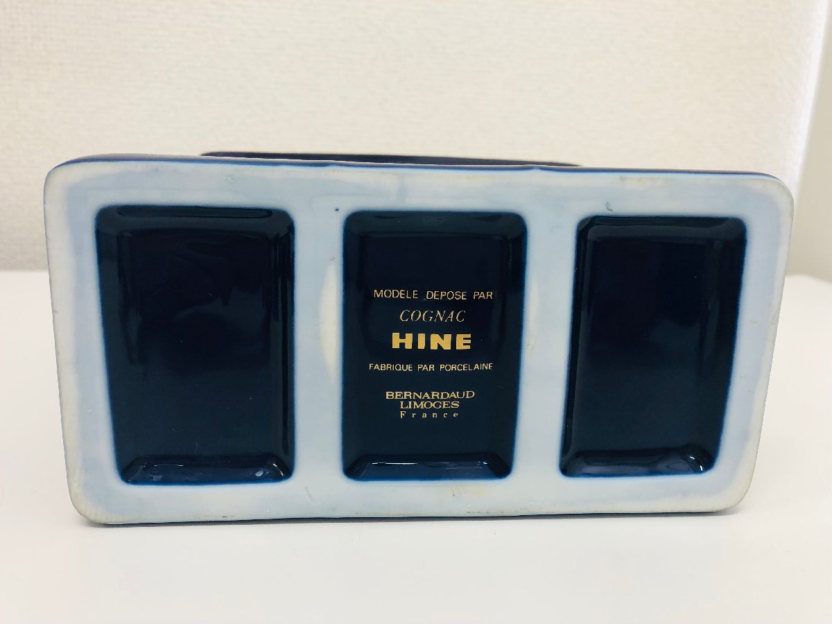 HINE NAPOLEON ハイン ナポレオン 凱旋門 青 陶器ボトル 1，519g
