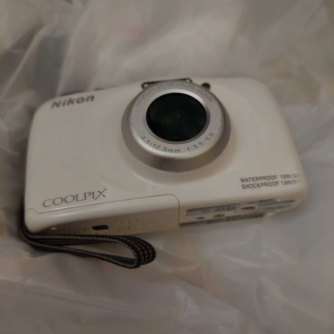 美品✨完動品】Nikon COOLPIX L6 ホワイト 単三電池 大人気品 単