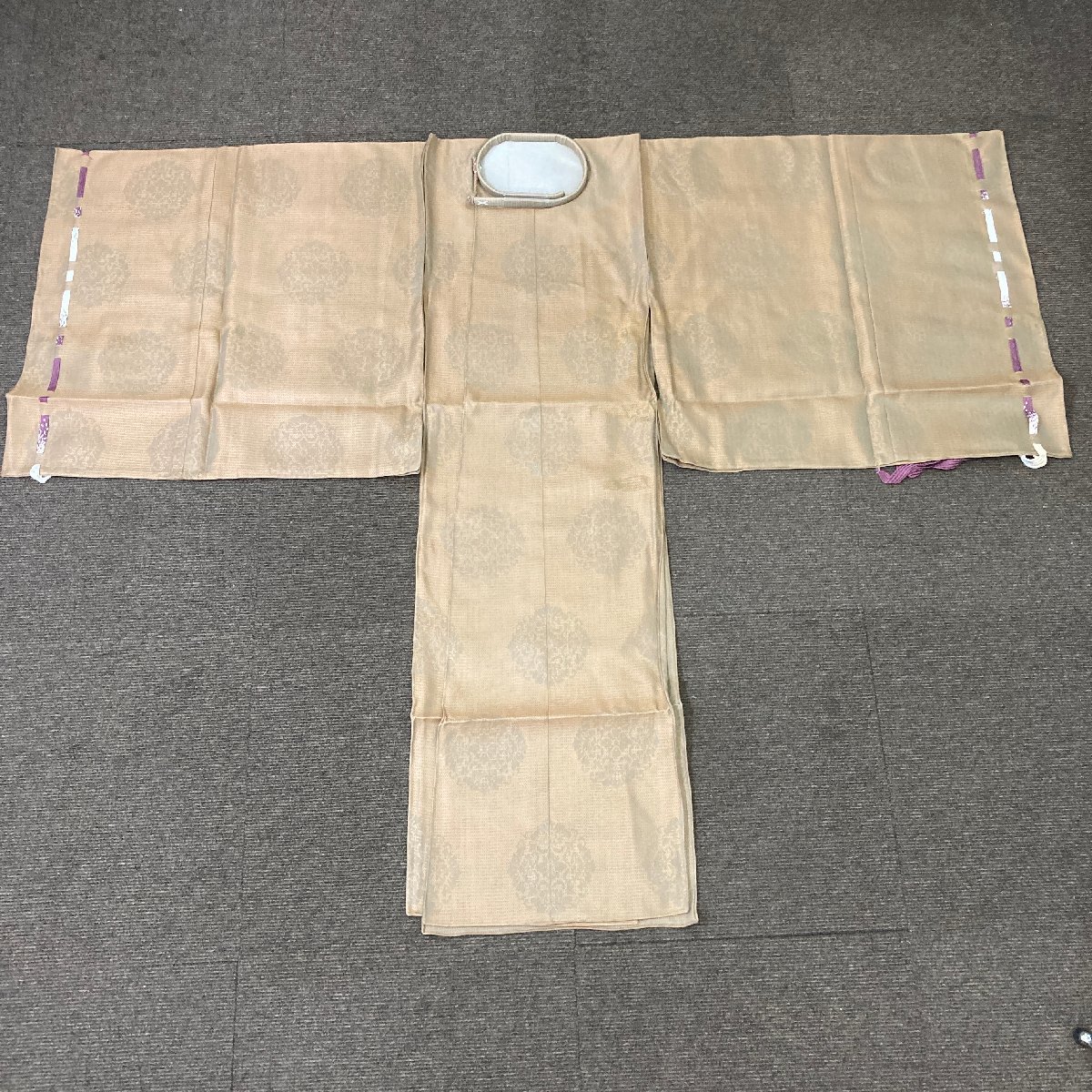 m002 B5 28 神社引受品 茶色 衣 網目 メッシュ 神職 神主 宮司 神楽 装束 御正服 神職 狩衣 衣装 平安 寺院 僧侶 神官 ...