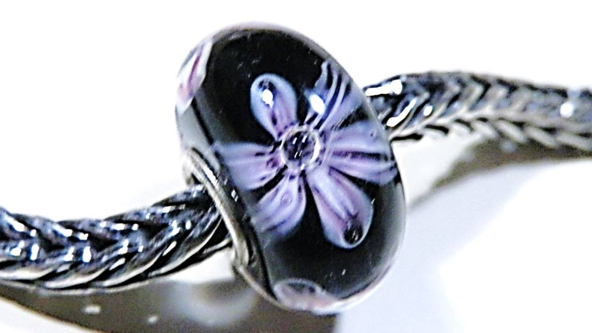 トロールビーズ – Trollbeads スタイリッシュフラワー フラワー（花 