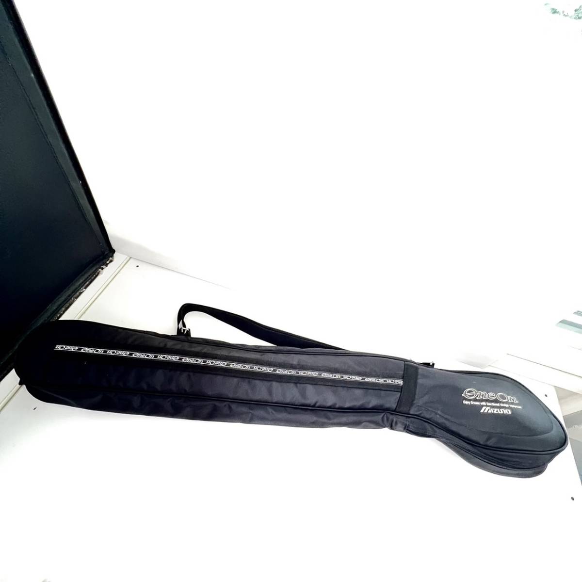 6980/ Mizuno MS-700 EXSAR CARBON GOLD One On パークゴルフクラブ PARKGOLF 右利き用 スポーツ ミズノ ソフトケース付き