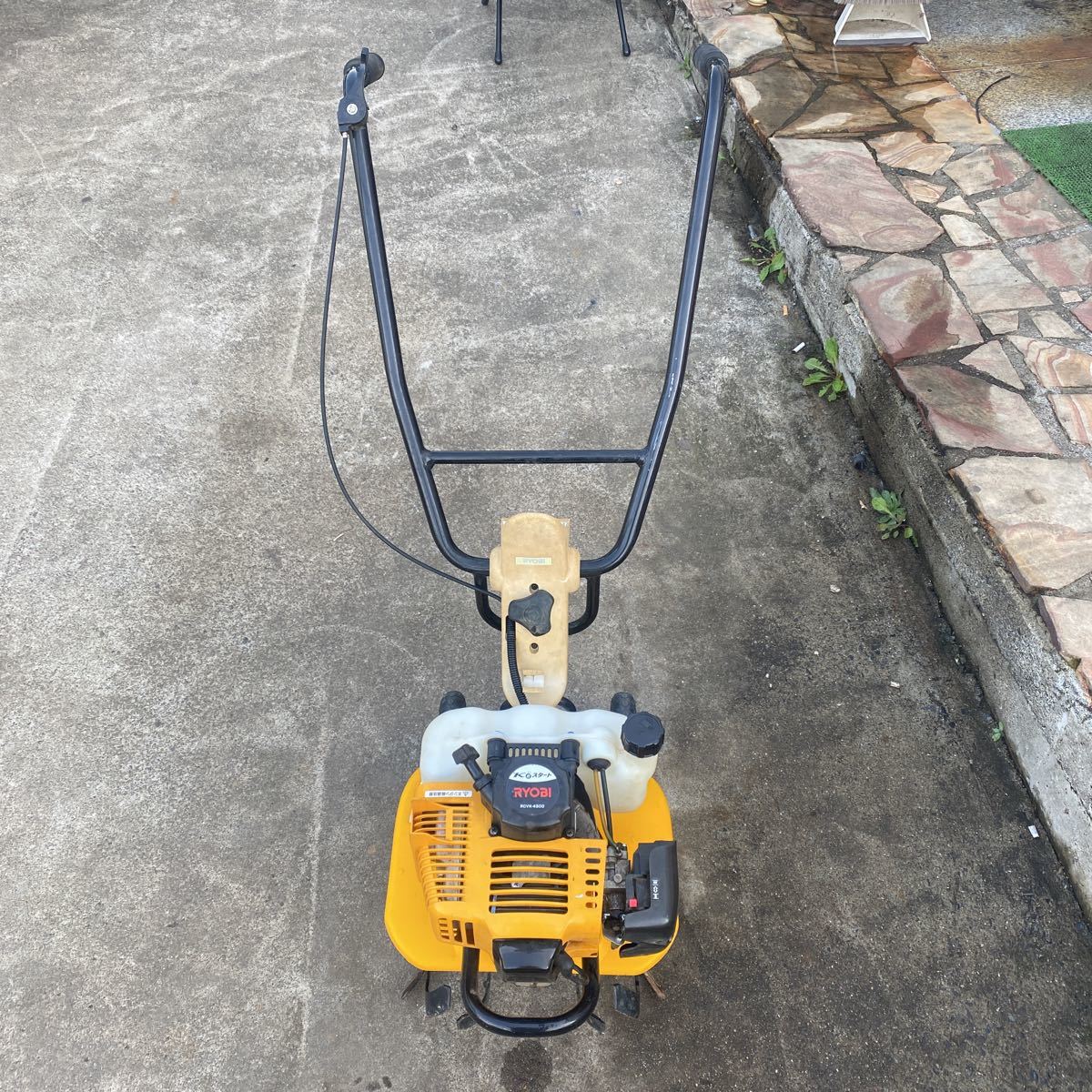 【得価，豊富な】 引取歓迎 耕運機 小型 RYOBI RCVK-4300 動作未確認 ジャンク扱い(車体)｜売買されたオークション情報、yahooの商品情報をアーカイブ公開 - オークファン 車体