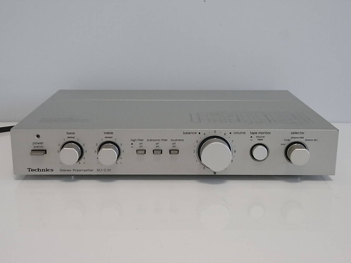 □Technics SU-C01 コントロール・プリアンプ 正常動作品□Made in Japan