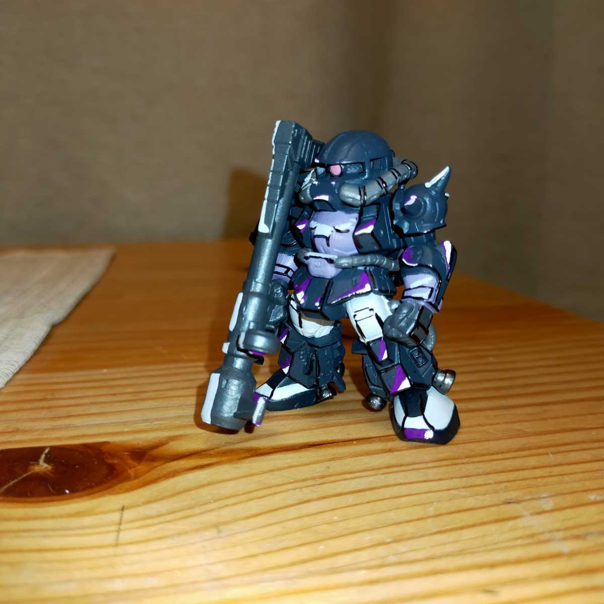 ガンダムコンバージ 高機動型ザク アニメ塗り イラスト風模型 2dgunpla 完成品 塗装済 リペイント 二次元 Gundam 完成品 売買されたオークション情報 Yahooの商品情報をアーカイブ公開 オークファン Aucfan Com