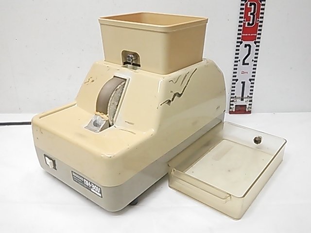 Takubo タクボ Takubomatic ハンドエッジャー Nh 30v メガネ レンズ加工機 眼鏡店用器材 動作良好 A34 その他 売買されたオークション情報 Yahooの商品情報をアーカイブ公開 オークファン Aucfan Com