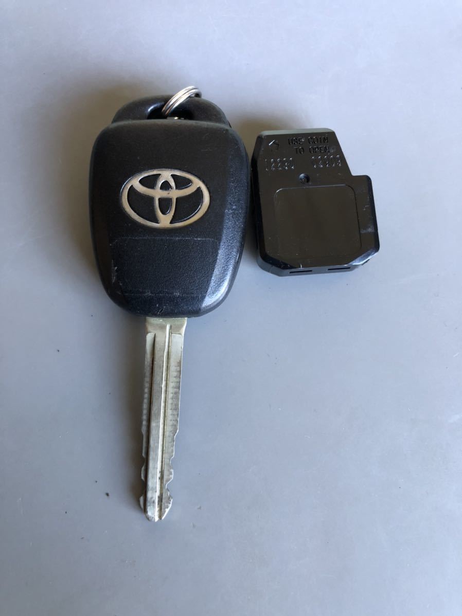 トヨタ純正 リモコンキー キーレスエントリー 基盤12290 ハイエース レジアス プロボックス ヴィッツ カローラ アクシオ等