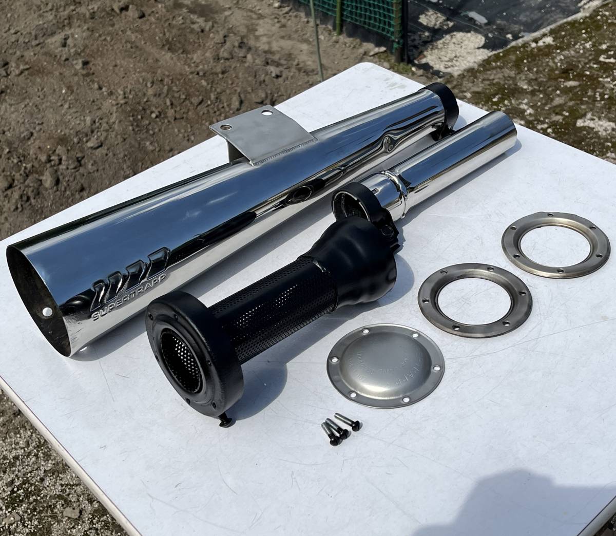 SR400 SR500スーパートラップ3インチ スリップオン サイレンサー