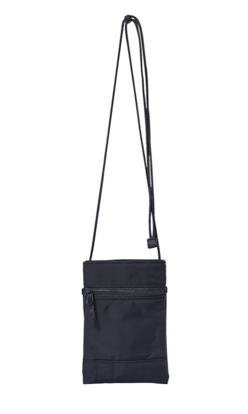 RAMIDUS NECK ONLINE POUCH – BEAUTY BLACK Black | Beauty - fragment design Neck at Noir