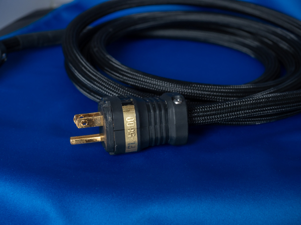 SAEC PL-5800（3m）サエク・電源ケーブル オーディオ機器 音響用