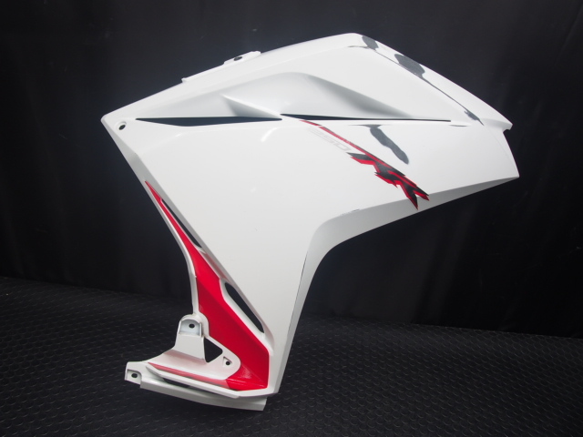 お得，定番人気 まだまだ使えます CBR250RR MC51 17年- 純正サイドカウル右 アンダーカウル カバー 刻印K64 ベースに(サイド)｜売買されたオークション情報、yahooの商品情報をアーカイブ公開 - オークファン ホンダ用