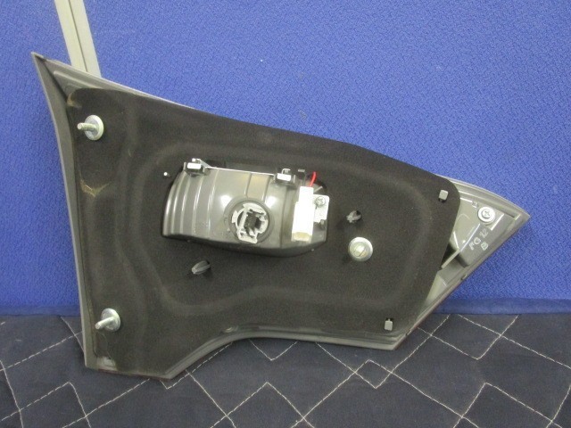 未開封です 割引あり GP7 シャトル 前期 右リッドライトASSY STANLEY W2504 純正