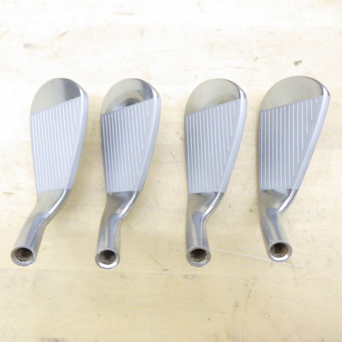ロイヤルコレクション SONARTEC SS702 FORGED #7,8,9,Pw. ヘッドパーツ