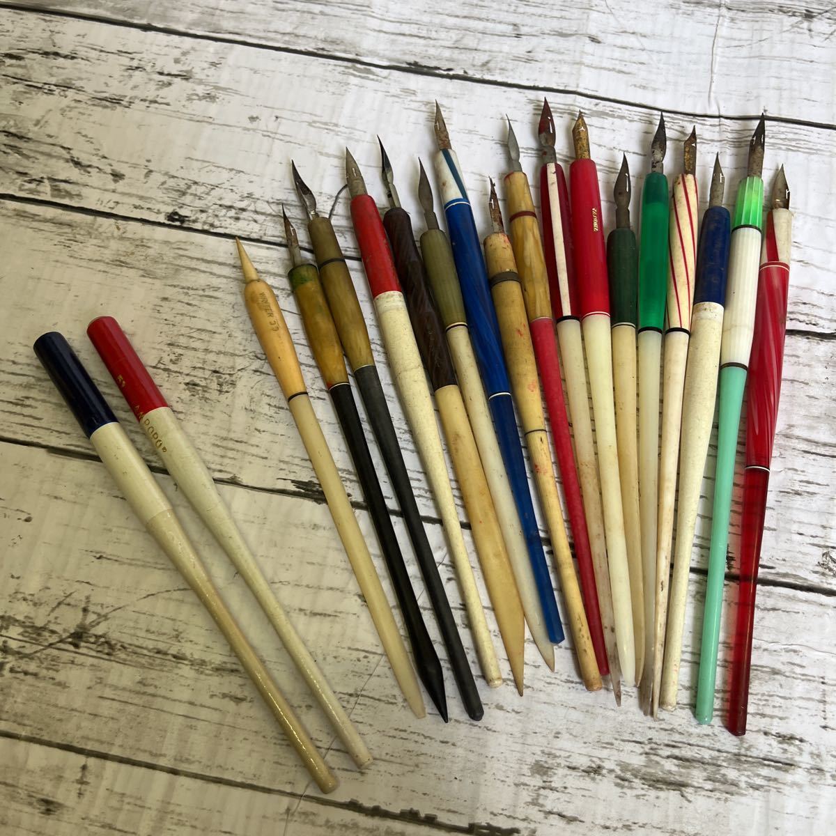 セルロイド　ペンシル　Pencil ヴィンテージ　vintage g666 古い 万年筆 セルロイド? 筆箱など 昭和レトロ ビンテージ