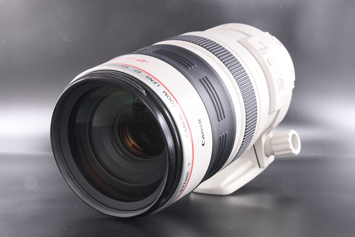 CANON ZOOM LENS EF 100-400mm F4.5-5.6 L IS ULTRASONIC キヤノン キャノン EFマウント 交換レンズ ズームレンズ 白レンズ 望遠 ■03926