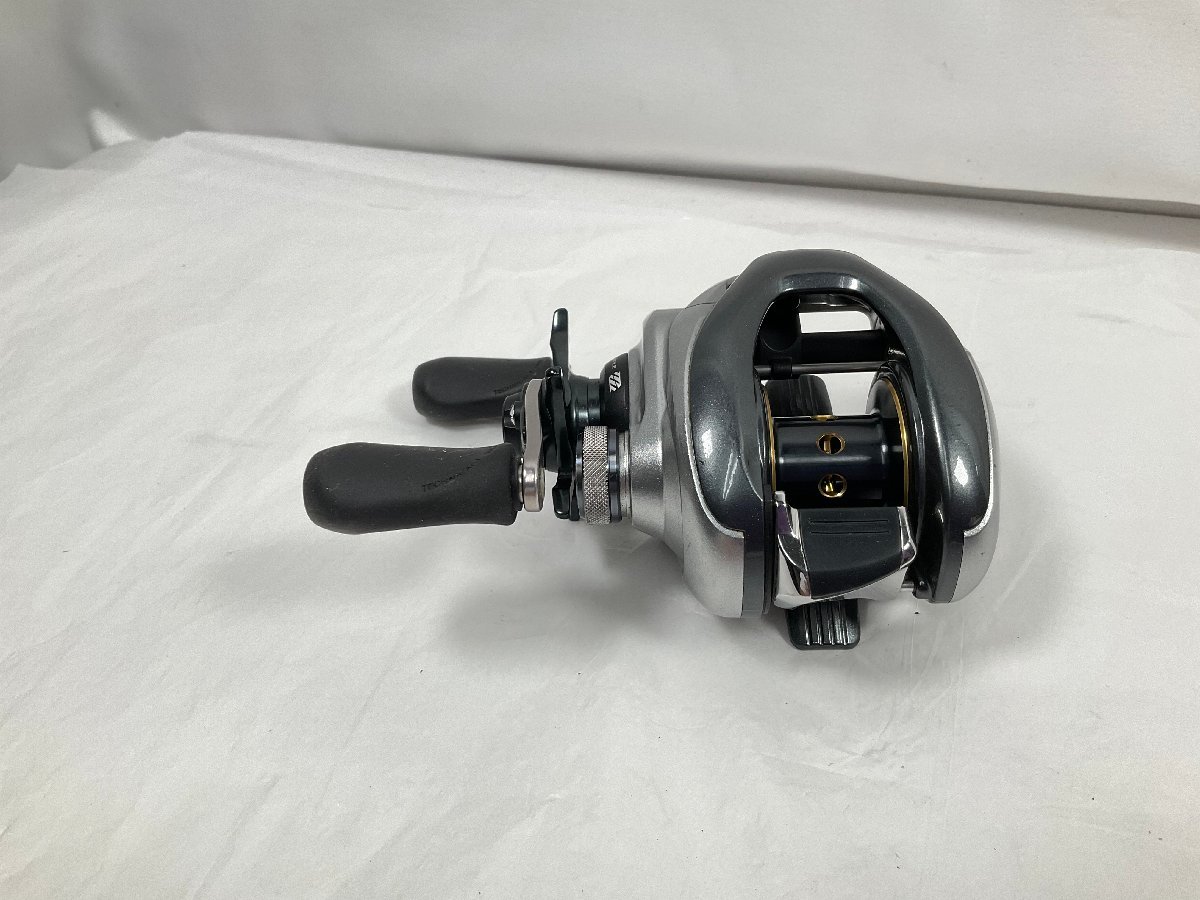 ☆SHIMANO シマノ リール 13 メタニウム HG 左 03047 中古 1円