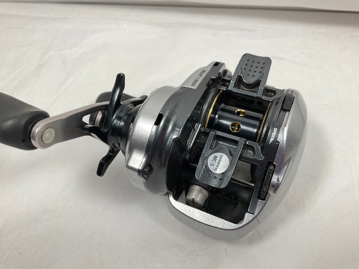 ☆SHIMANO シマノ リール 13 メタニウム HG 左 03047 中古 1円