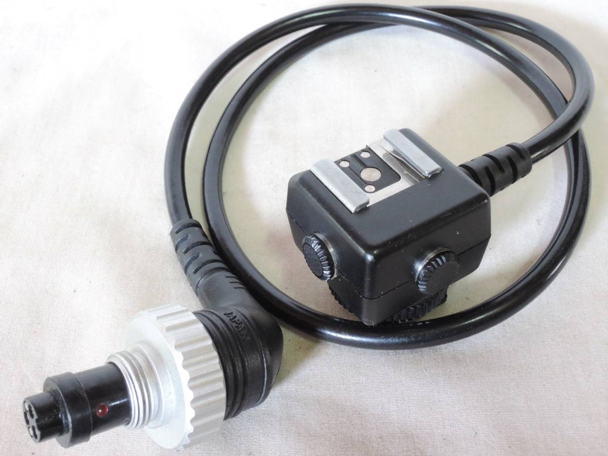 ニコン ニコノス用シンクロコード 2種類(陸上用/水中用)／2 SYNC CORDS