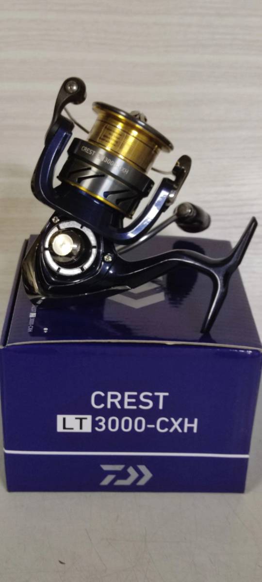 LT3000-CXH ダイワ(DAIWA) スピニングリール 20 クレスト LT 美品