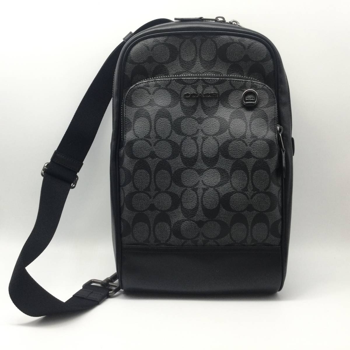 8360】美品 COACH コーチ シグネチャー 89937 ブラック ボディーバッグ 