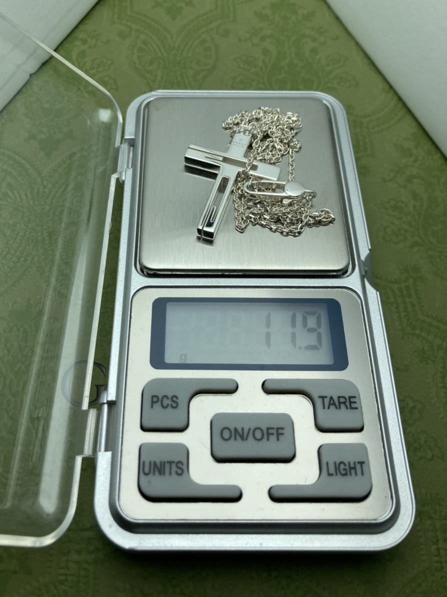 GUCCI グッチ クロスモチーフ ネックレス カットアウトG GUCCI クロス