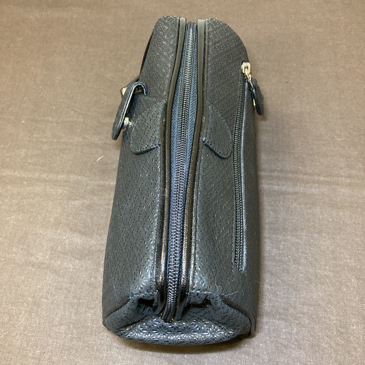 未使用品】印伝☆セカンドバッグ☆鹿皮☆日本製☆メンズ☆ポーチ 