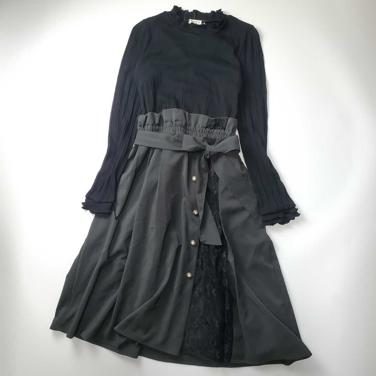 a 【未使用・現代的なデザイン】 アクシーズファム axes femme ベルト 