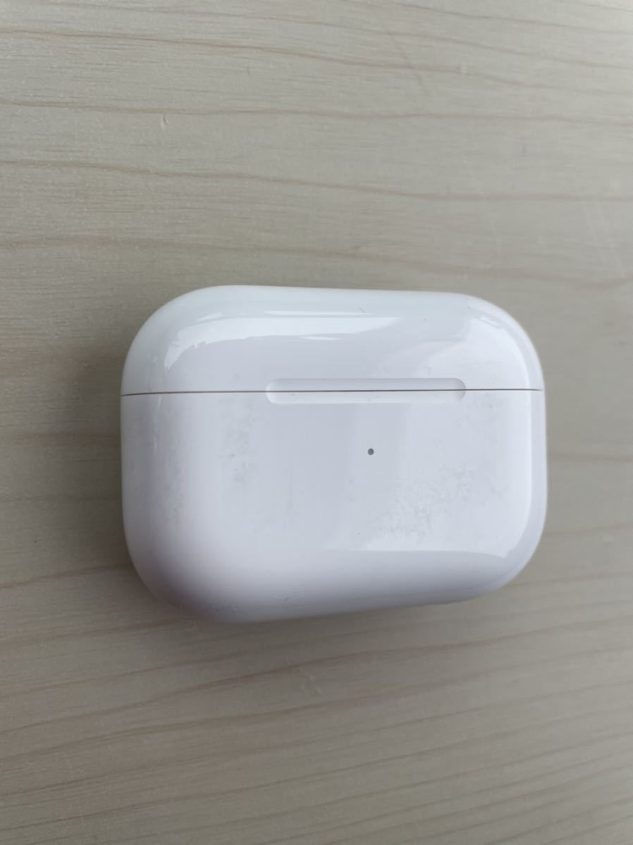 アップル Apple AirPods Pro エアポッズプロ　充電ケースのみ AirPods Pro Apple Introduces A2968 エアポッズプロ発送24時間以内