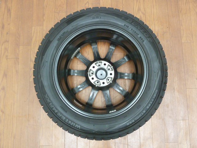 ダンロップ スタッドレスタイヤ 4本 WINTER MAXX WM01 17インチ 2018年