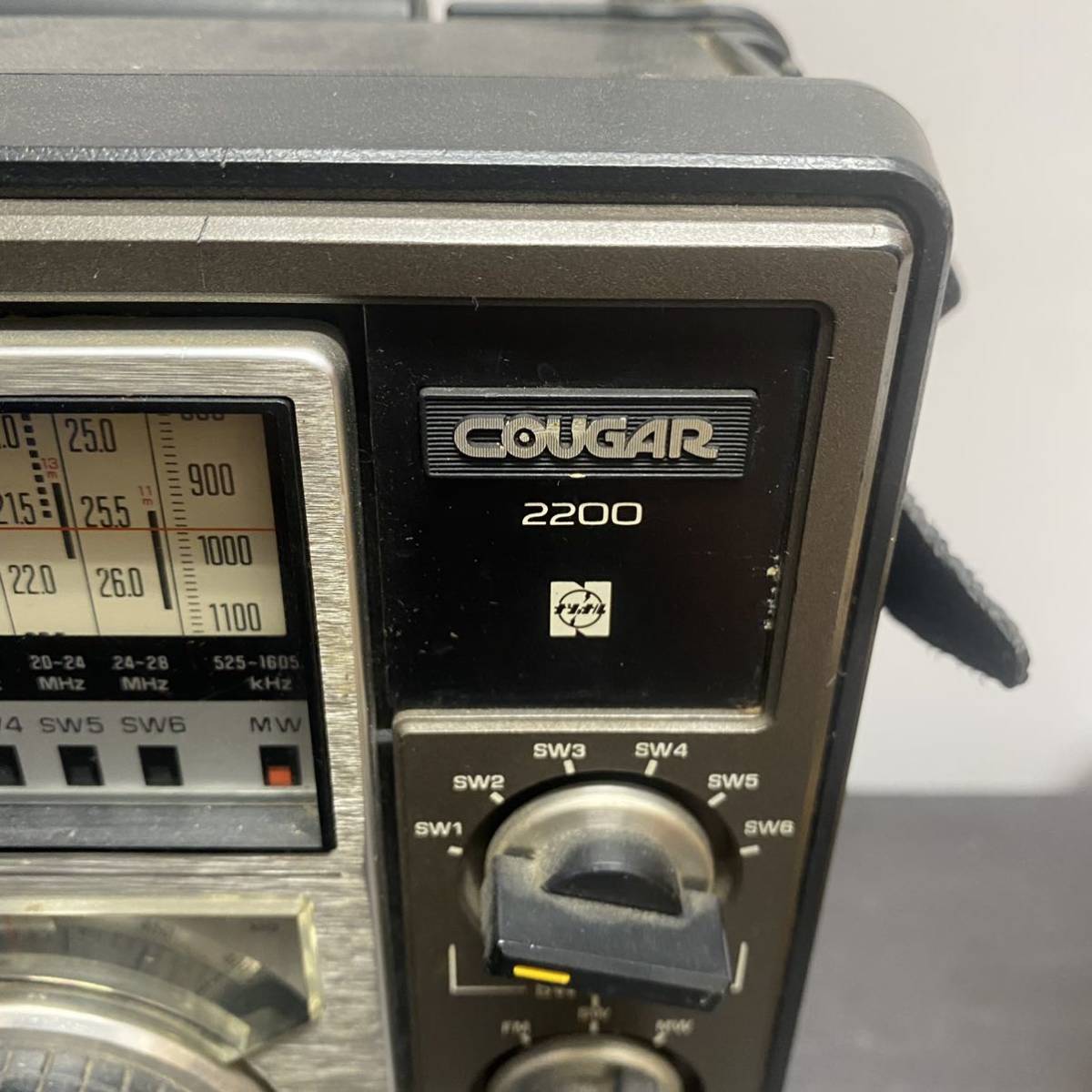 COUGAR 2200 【動作確認済】クーガー ポータブルラジオ レトロ COUGAR クーガー National BCLラジオ RF-2200 2200 昭和レトロ