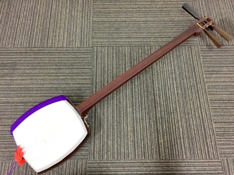 津軽三味線 太棹 延棹 丸胴 全長約1010mm 棹幅約30mm Y4581*