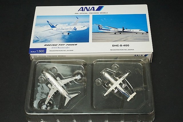 ☆ 全日空商事 1/500 B737-700ER ANA ビジネスジェット JA10AN / DHC-8