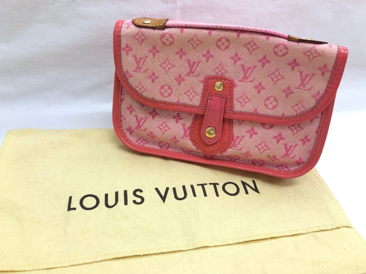 【人気定番】 1円 LOUIS VUITTON ルイヴィトン M92934 トゥルースマリーケイト ジャガード&times;パテントレザー ストロベリー ポーチ(ポーチ)｜売買されたオークション情報、yahooの商品情報をアーカイブ公開 - かばん、バッグ
