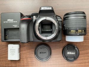 美品 ニコン Nikon D5300☆WIFI機能付♪☆ダブルレンズ☆一眼レフ