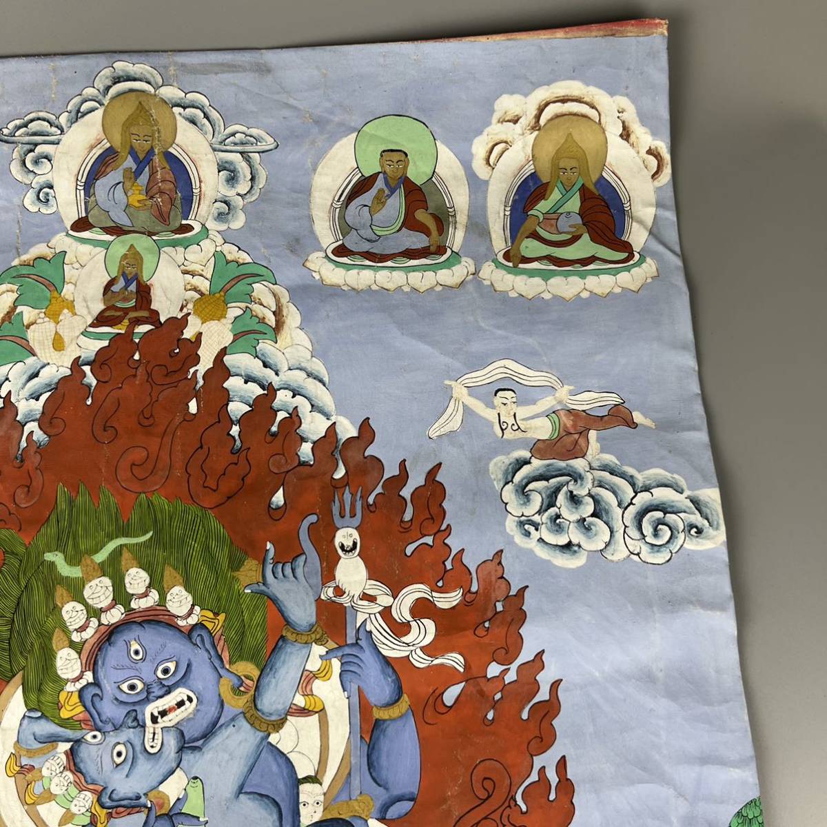 仏教美術 チベット 仏画 中国 タンカ 曼荼羅 古美術 絵画 細密 肉筆古画 仏教 仏具布絵 染料 密教(人物、菩薩)|売買されたオークション ...