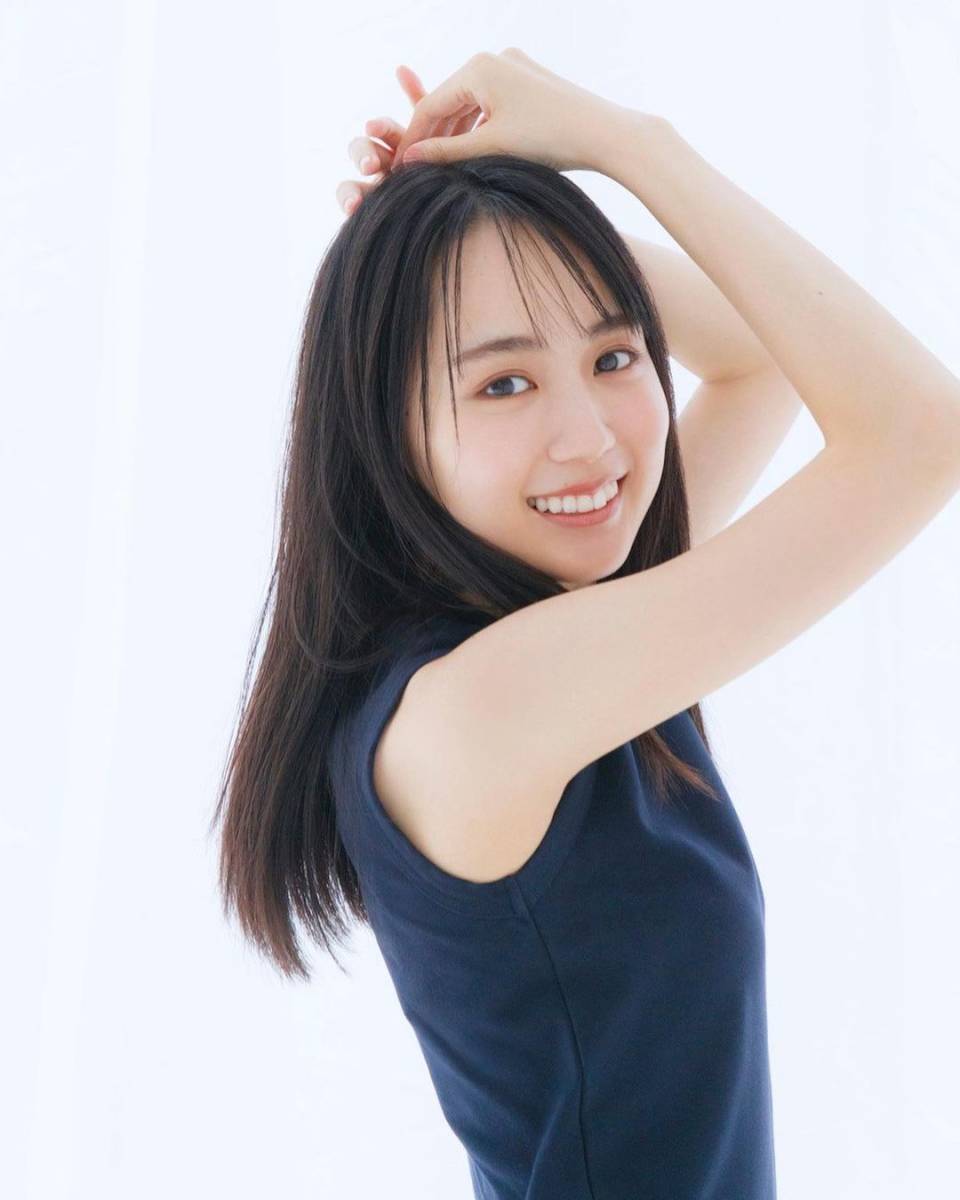 乃木坂46 賀喜遥香 8C L版10枚 高画質 美品 貴重品(乃木坂46)｜売買