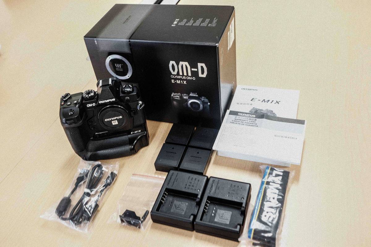【人気セール，最新作】 オリンパス OM-D E-M1X出品致します(オリンパス)｜売買されたオークション情報、yahooの商品情報をアーカイブ公開 - オークファン オリンパス