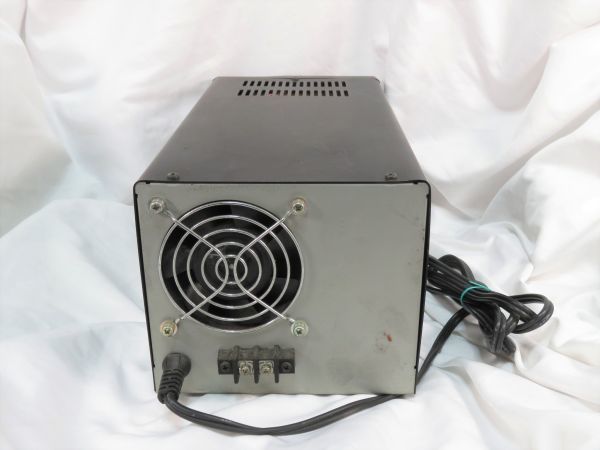 アルインコ DM-130MV 32A 直流安定化電源 AC100V→DC13.8V トランス式