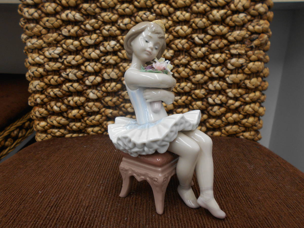 リアドロ リヤドロ LLADRO 初めての舞台(リヤドロ)｜売買された