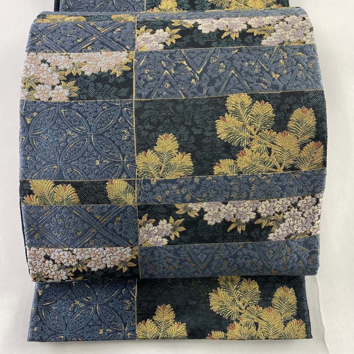競ナビ】袋帯 美品 秀品 若松 桜 金糸 箔 深緑 六通 正絹 【中古】