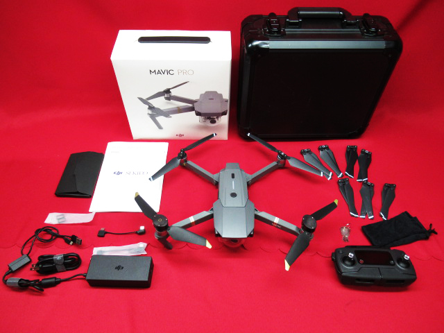 DJI MAVIC PRO マビック プロ M1P 送信機 GL200A ドローン DJI MAVIC PRO マビック プロ M1P 送信機 GL200A ドローン