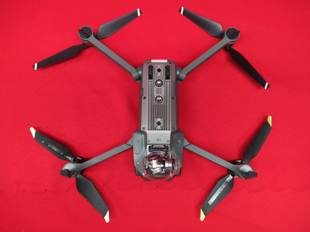 DJI MAVIC PRO マビック プロ M1P 送信機 GL200A ドローン DJI MAVIC PRO マビック プロ M1P 送信機 GL200A ドローン