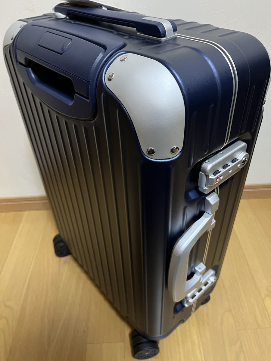 未使用　リモワ RIMOWA ハイブリッド キャビンS ① 32L マットブルー HYBRID Cabin S スーツケース 883.52.61.4 リモワ ハイブリッド RIMOWA ☆RIMOWA Hybrid リサイクル